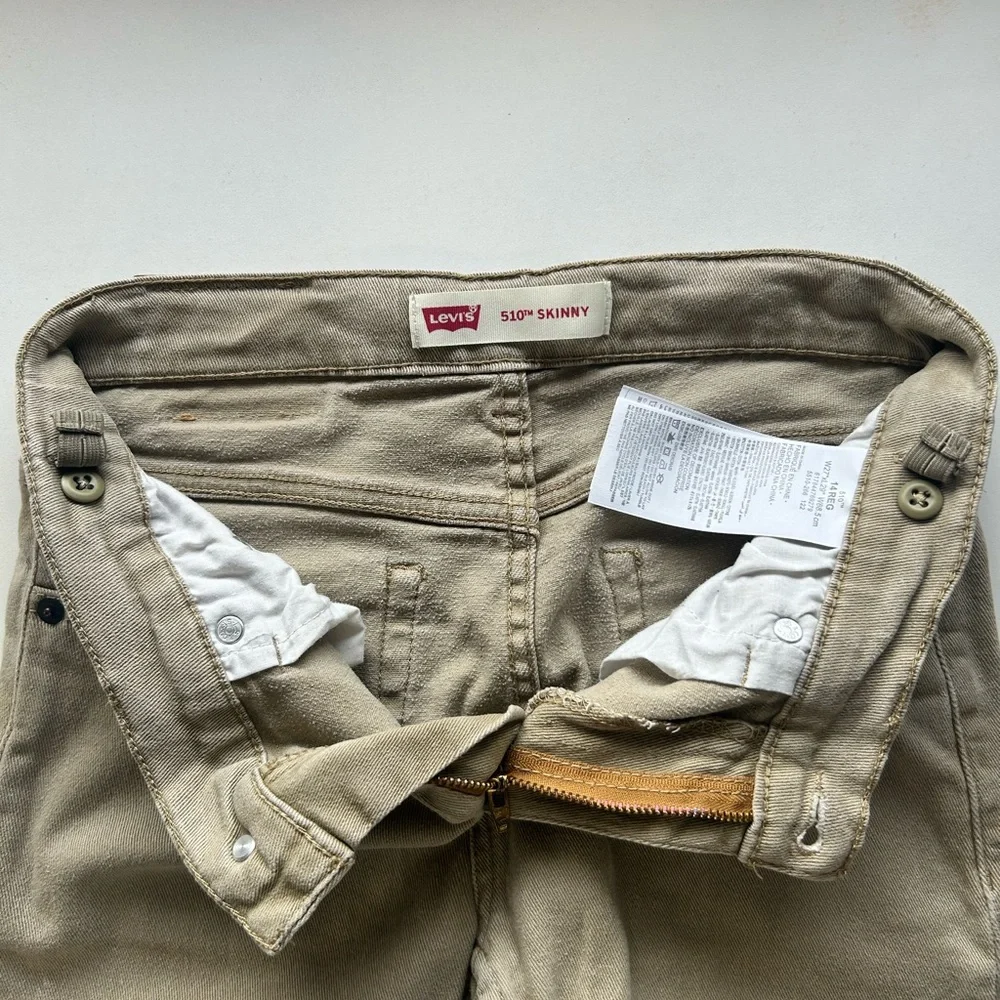 Levi's‎ Youth Slim Fit Jeans in Light Beige